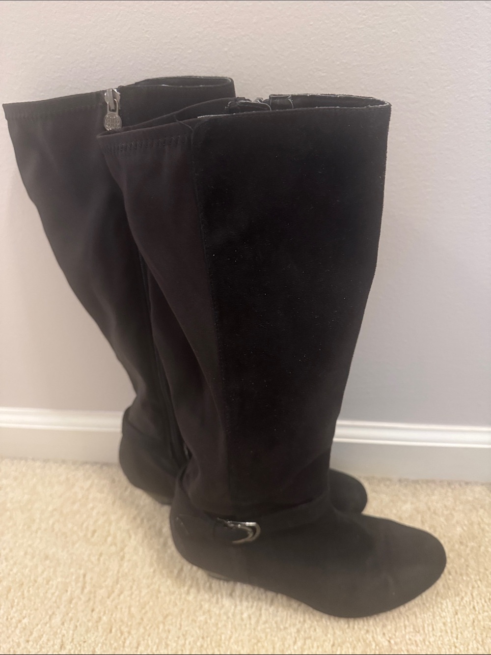 Kohl's Black Knee-High Heeled Boots